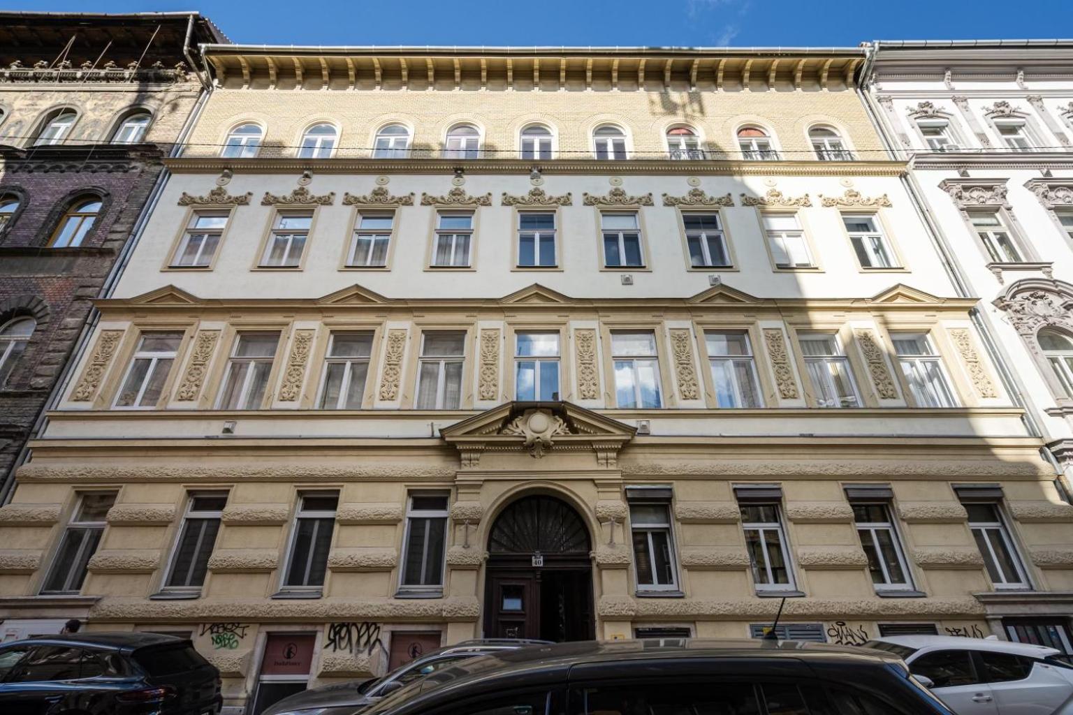 Aviator Luxury Apartment Budapest Luaran gambar