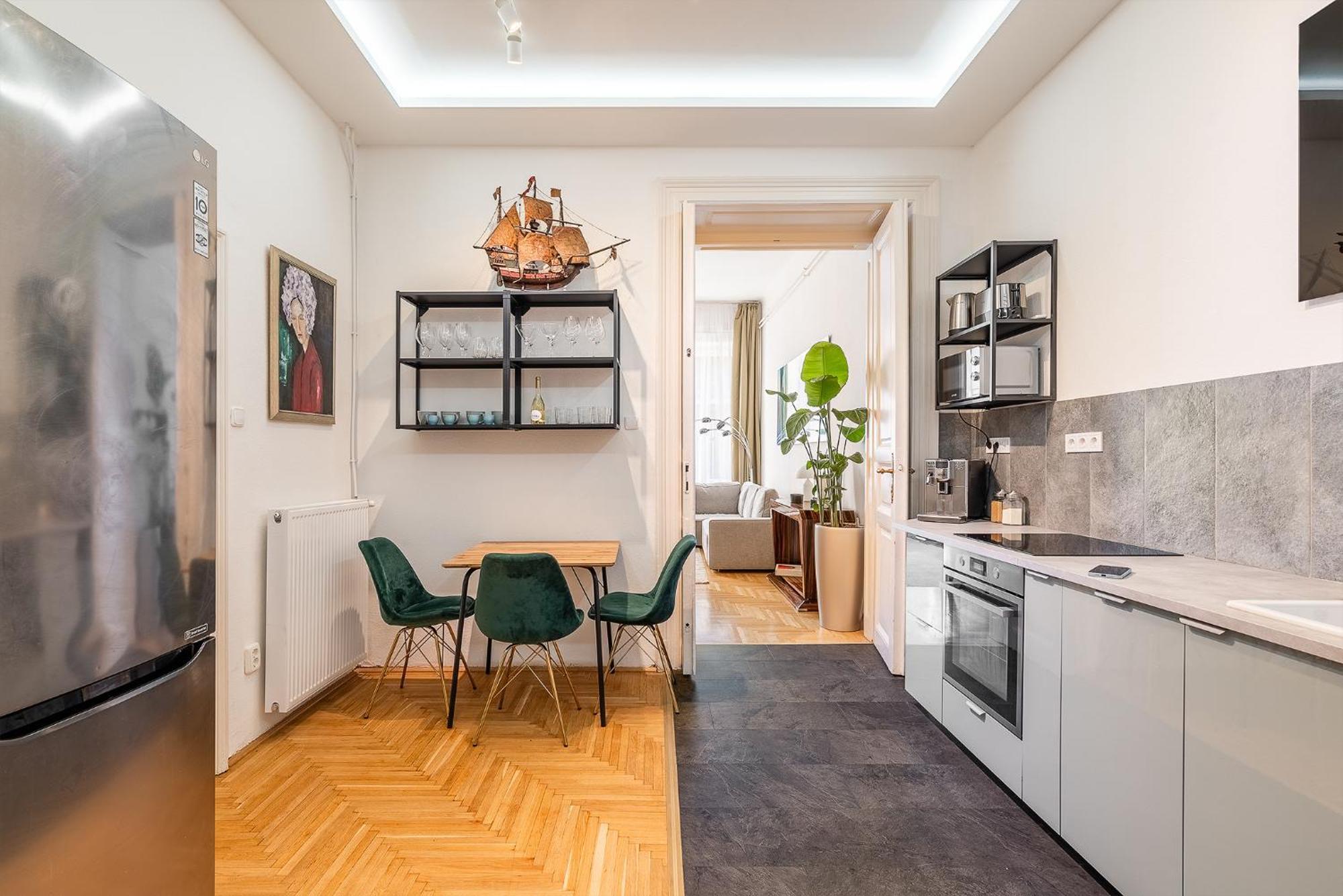 Aviator Luxury Apartment Budapest Luaran gambar